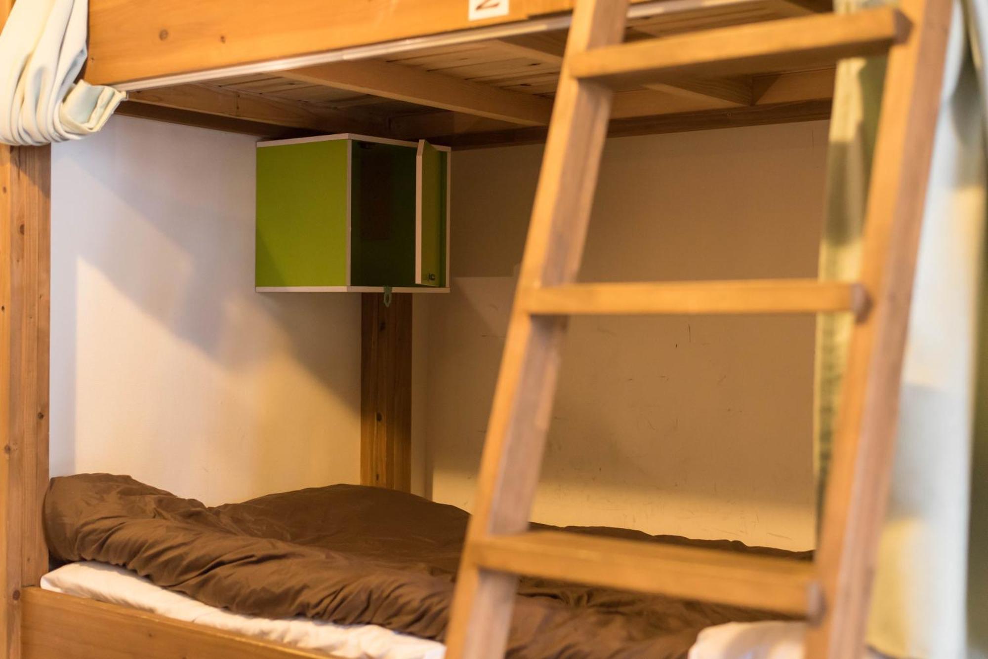 Hostel Q Osaka Værelse billede