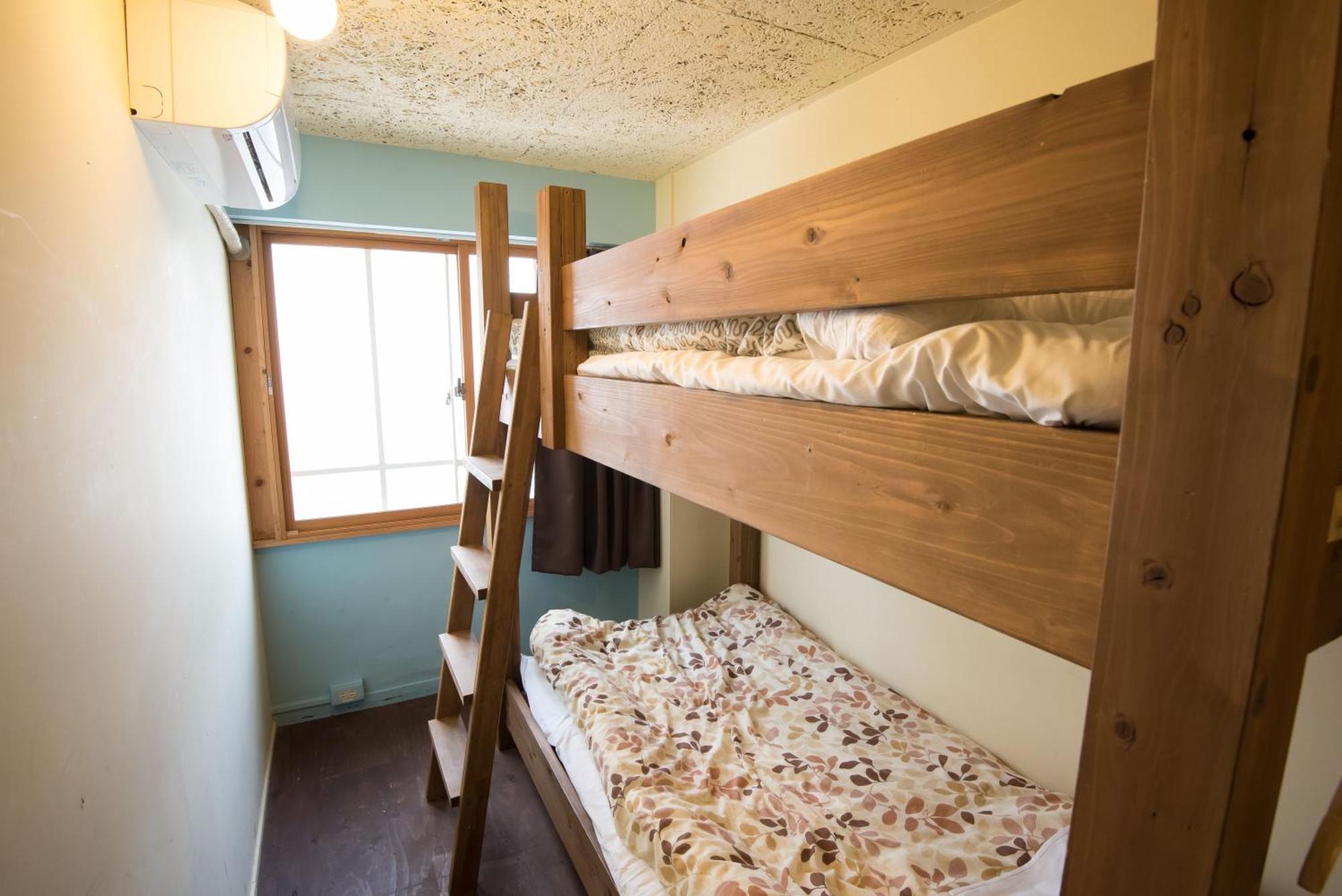Hostel Q Osaka Værelse billede